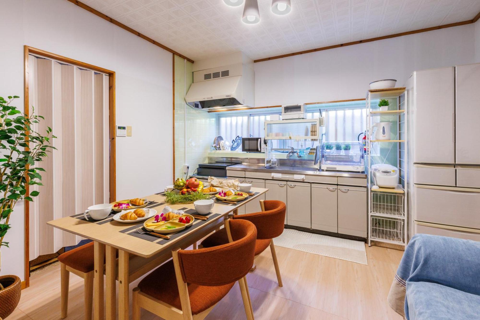 Вилла 新規オープン サウナ Bbq ジャグジー付き 最大7名 無料駐車場4台 ビーチまで車で5分 Sky House Урума Экстерьер фото